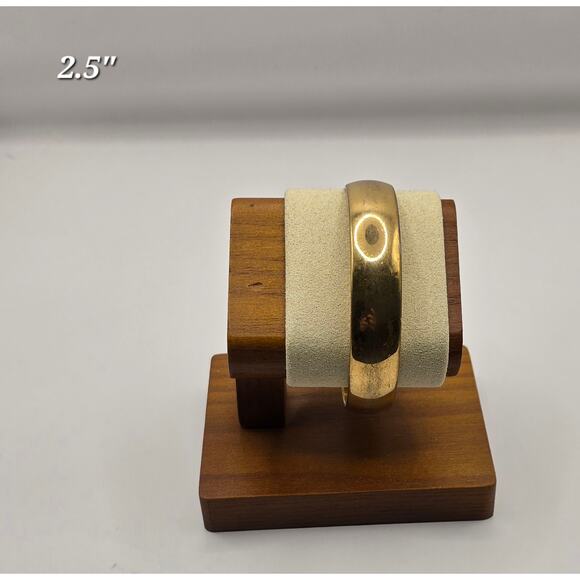 Monet Vintage Gold-Tone Bangle Bracelet - Picture 1 of 4